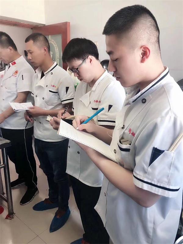 &#113;&#121;&#29699;&#21451;&#20250;&#45;&#40;&#21315;&#20159;&#41;&#95;&#23448;&#26041;&#32593;&#31449;