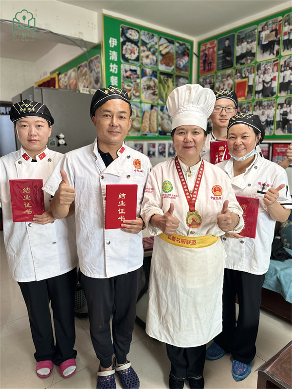 &#113;&#121;&#29699;&#21451;&#20250;&#45;&#40;&#21315;&#20159;&#41;&#95;&#23448;&#26041;&#32593;&#31449;