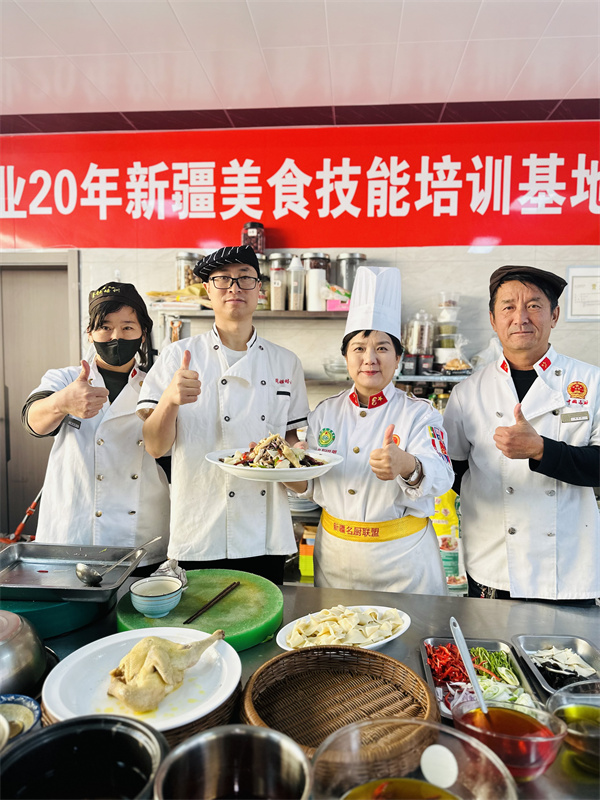 &#113;&#121;&#29699;&#21451;&#20250;&#45;&#40;&#21315;&#20159;&#41;&#95;&#23448;&#26041;&#32593;&#31449;